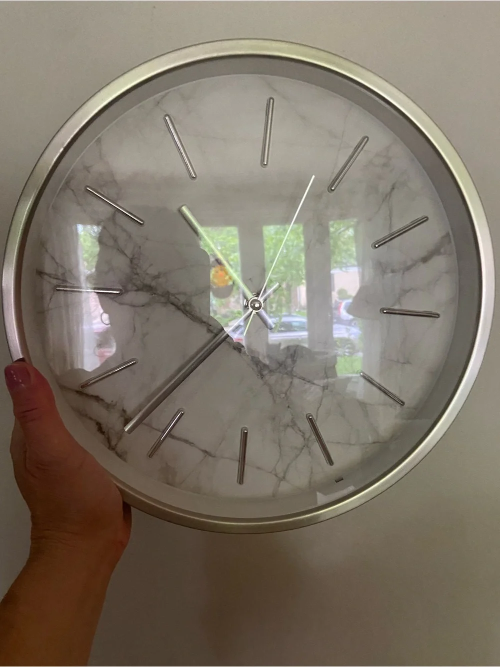 Modern Faux Marble Wall Clock in Silver